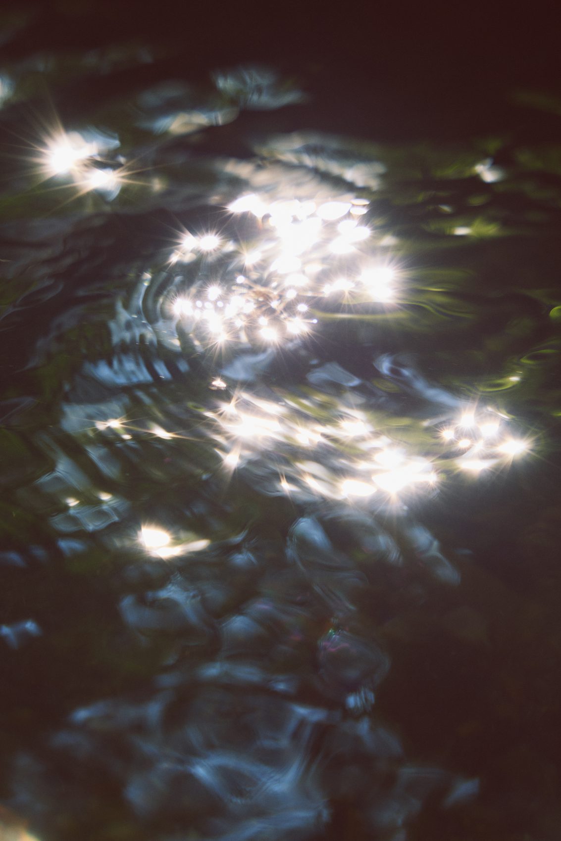 写真家 有光（Yuki Arimitsu）個展「Temporary Things」（2023）展示作品 02