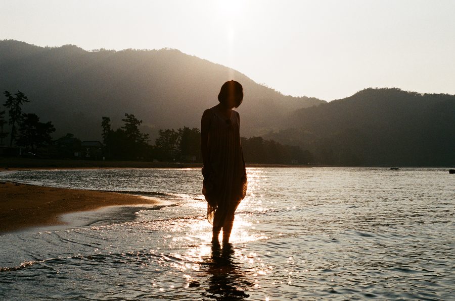 写真家 有光（Yuki Arimitsu）個展「Temporary Things」（2023）展示作品 17